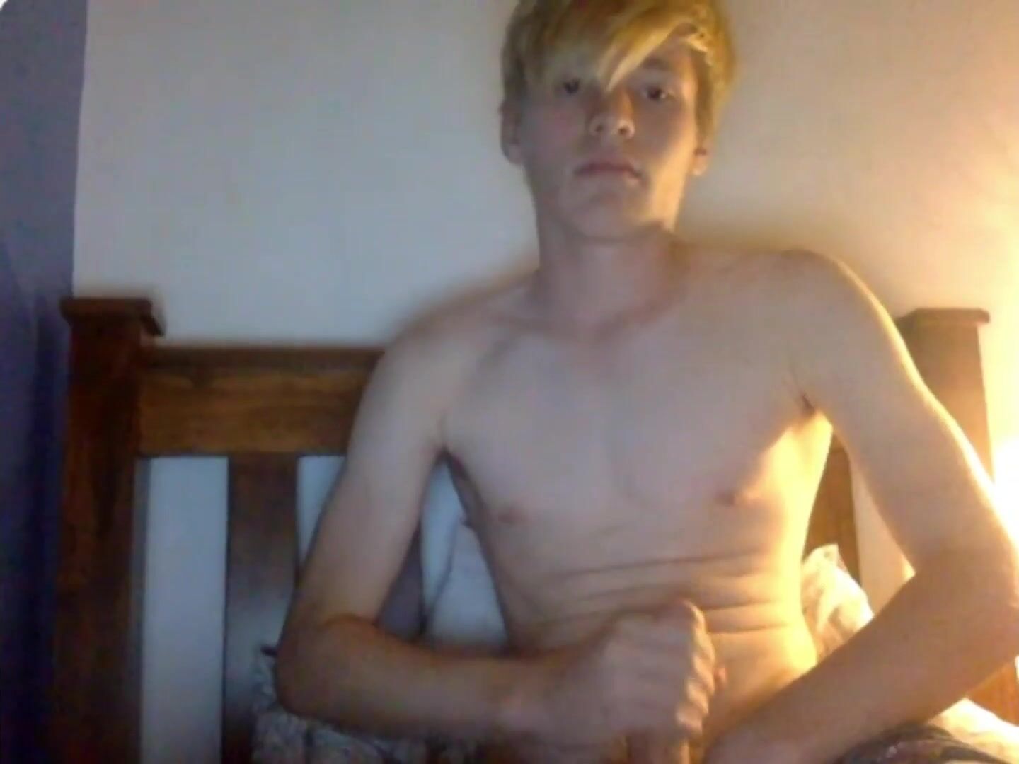 Blonde guy at night wank and cum 2 white drops