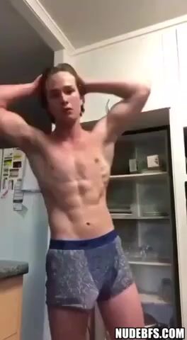 ホミーが生チンポを渇望する場所
