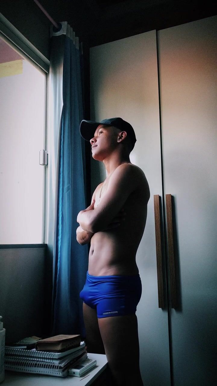 Latin twink in blue boxers rides daddy’s bareback cock