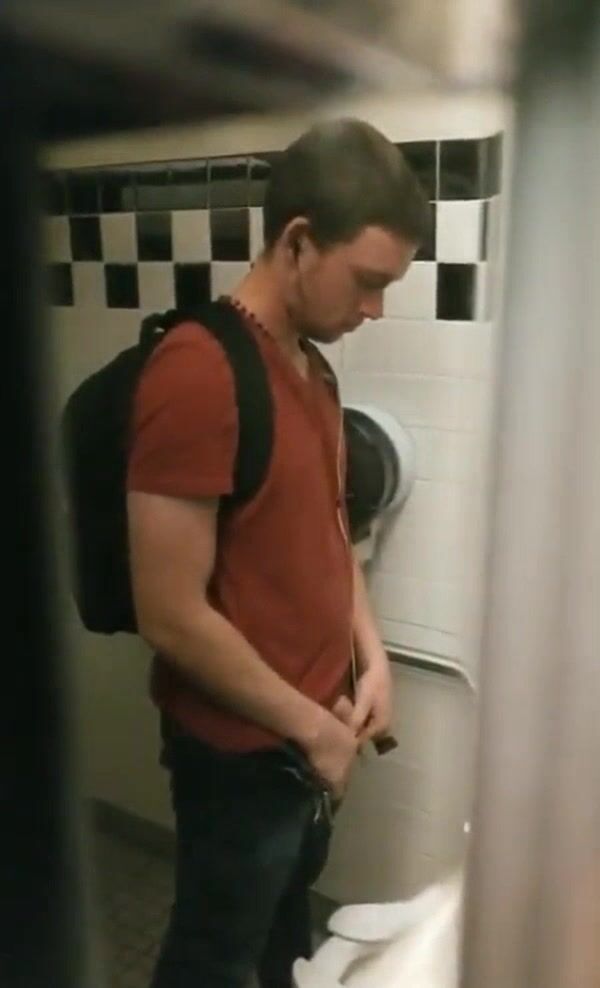 Caught boy peeing: snap boys porn leak