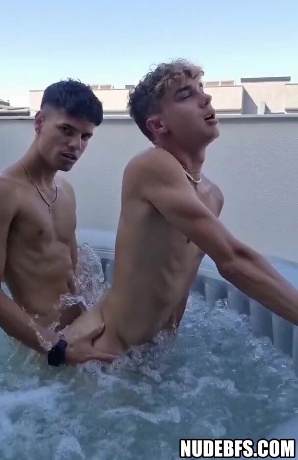 Boyfriends barebacking outdoor gay boys porn