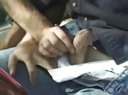 森林里的少男无套做爱