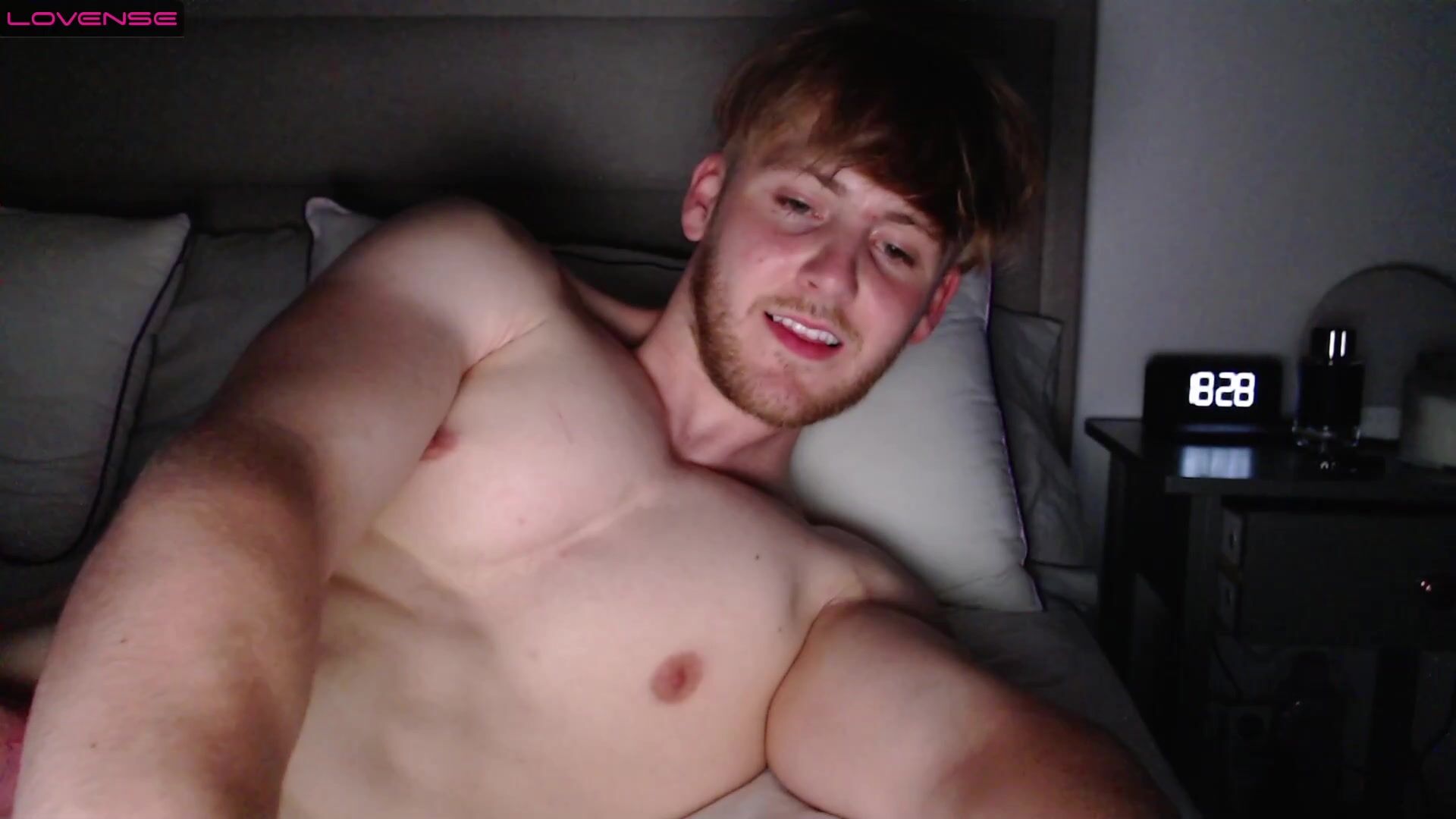 Britischer twink wichst live