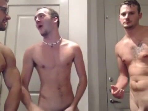 Muscular str8 studs play on cam
