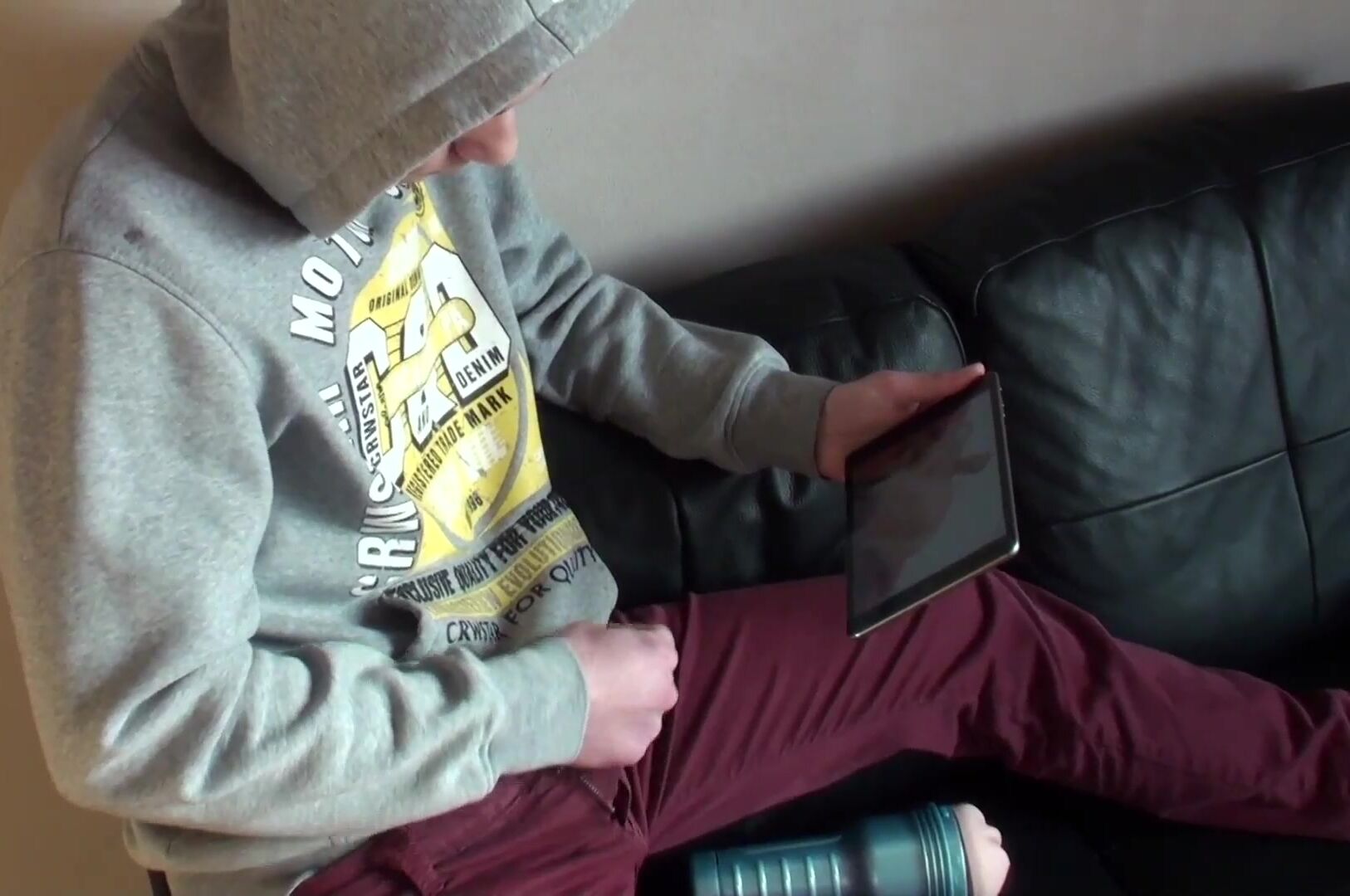 Skate teen casting jerk off with sperm flow