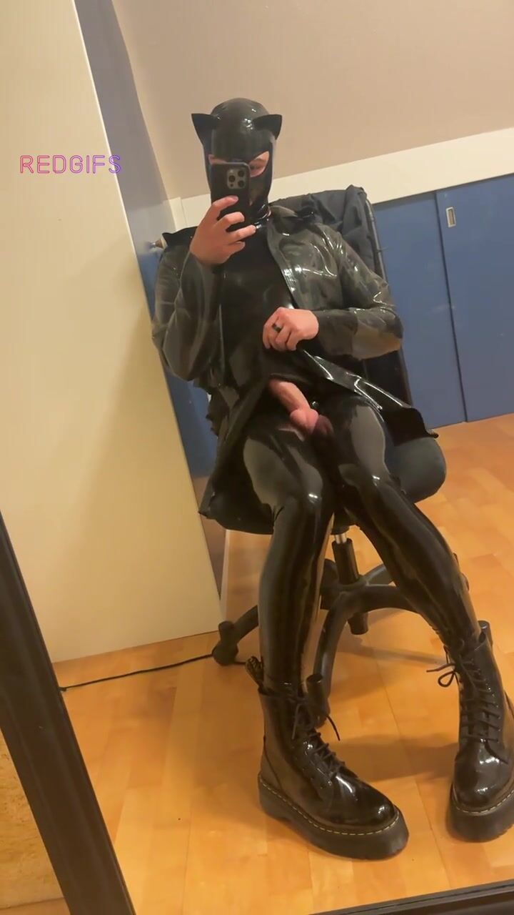 猫女干穿橡胶贞操锁的男的