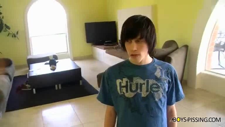 Cheerful twink blow and piss games