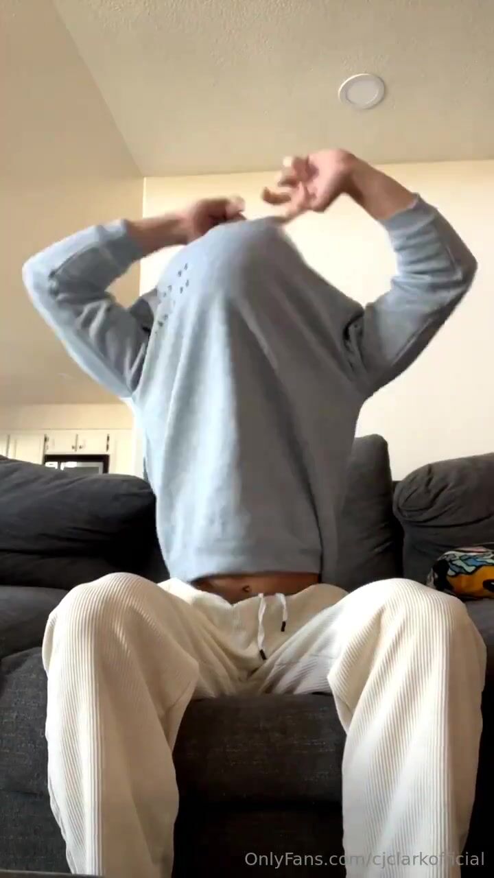 Cj clark entblößt jungs für bareback-sex