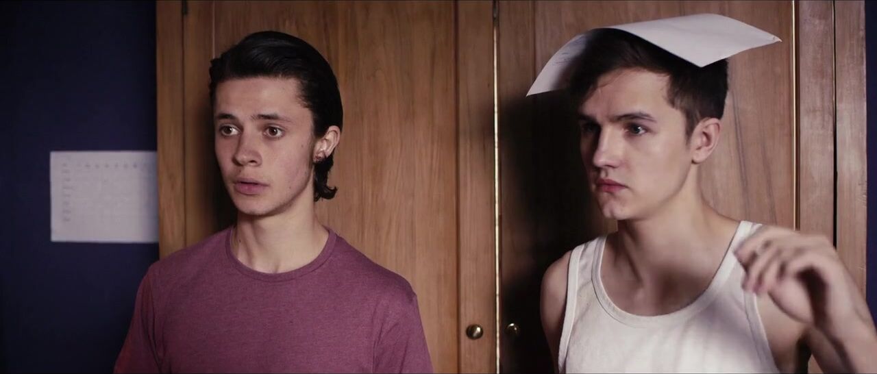 Closets gay short tgb