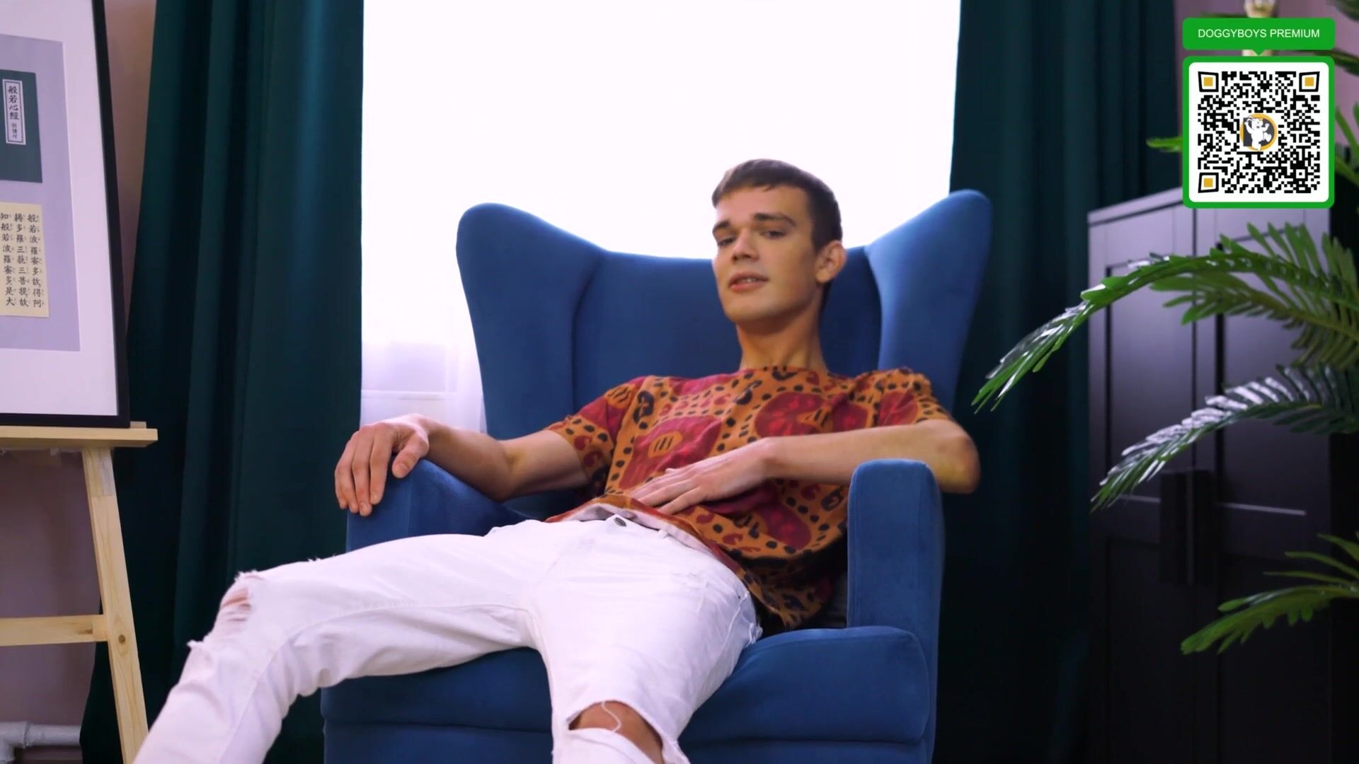 Colin twink solo on chair stroking cock