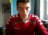College boys play online and shoot a puddle of cum
