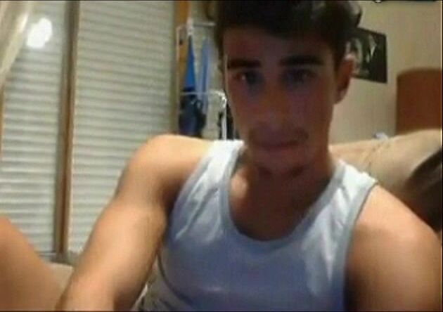 College twink masturbates on dorm webcam