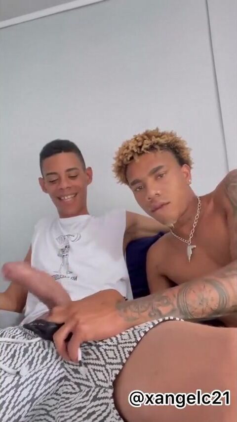 Twink sucks me hard - come on dude love