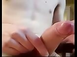 近距離打飛機：表弟射出精華－男孩色情片