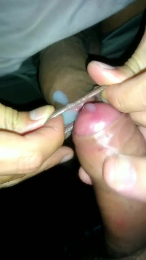 包皮の中に射精
