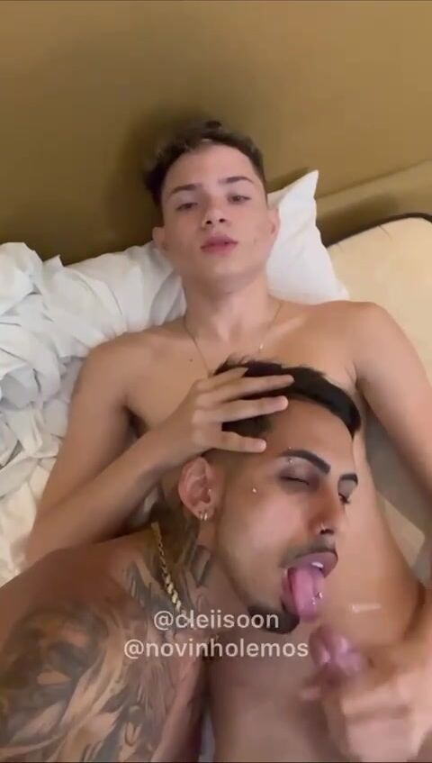 Cum on twink tongue