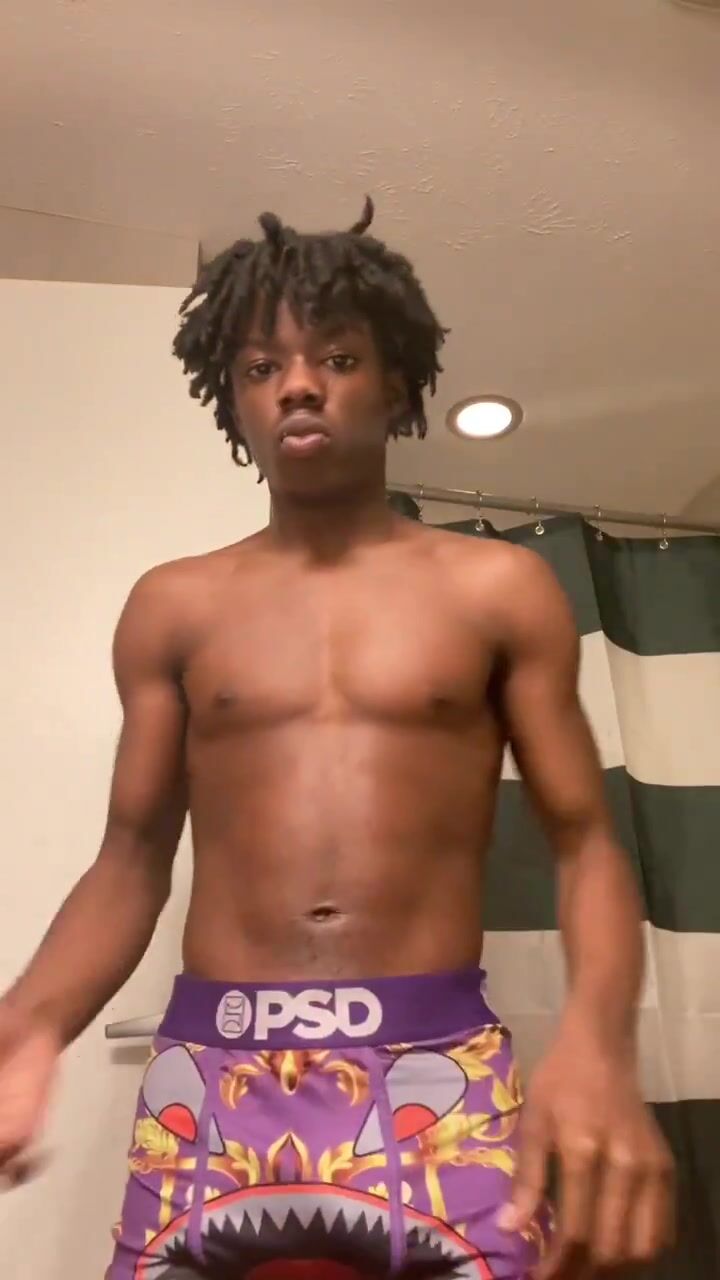 Ute black twink lubes up and cums