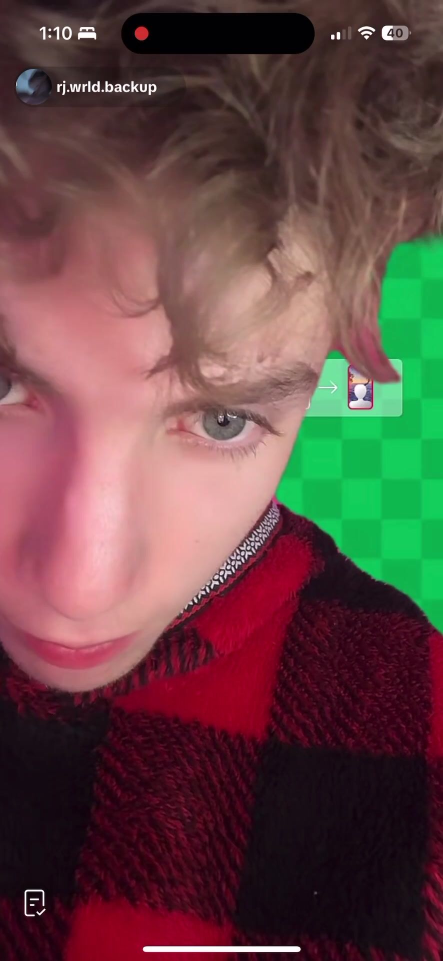 Cute blonde ryley j showing his personal pics on tiktok live