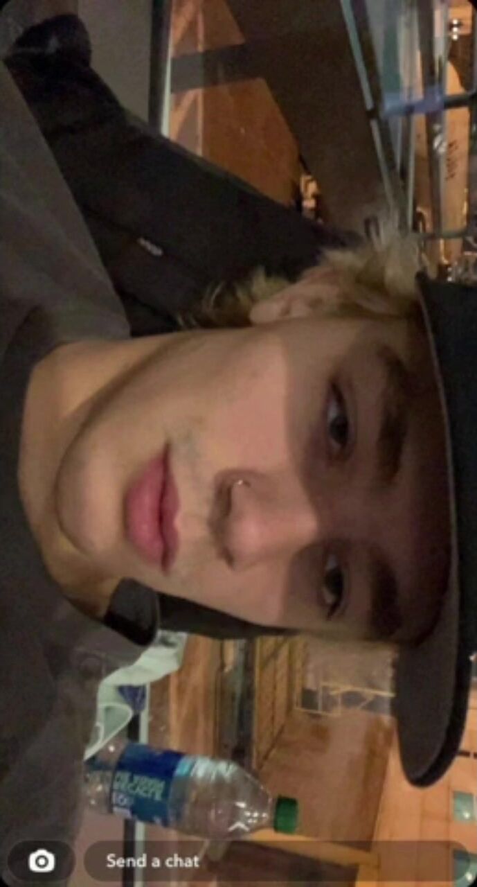 Cute blonde tiktoker snap jack off twink