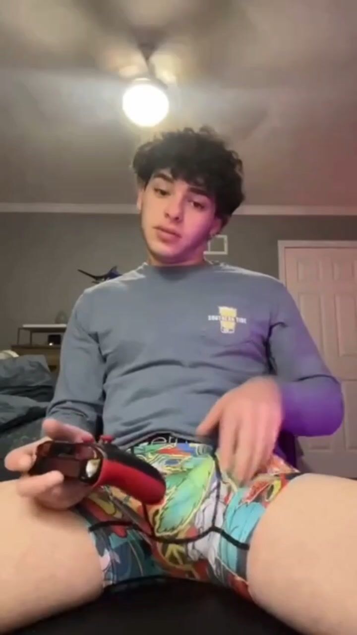 Cute dude strokes dick on cam