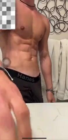 Rubia fitness se corre fuerte en snapchat