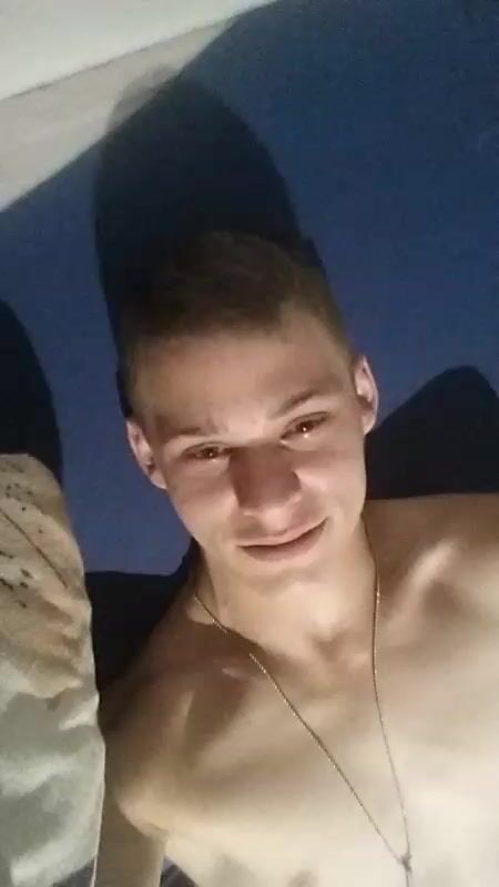 Cute twink wanks cock on bed happy cum