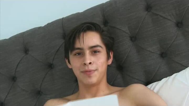 Cute str8 mexican wanks