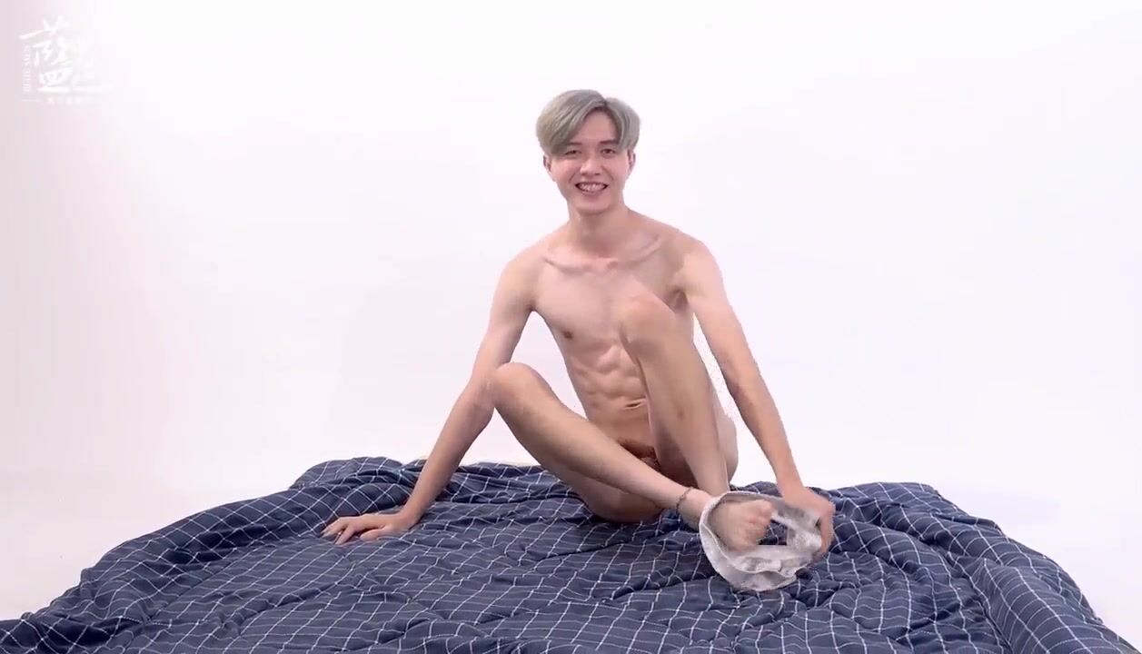 Taiwanese twink model bares cute cock