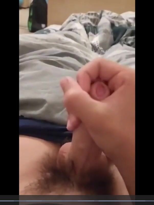 Cute teen wanks twice