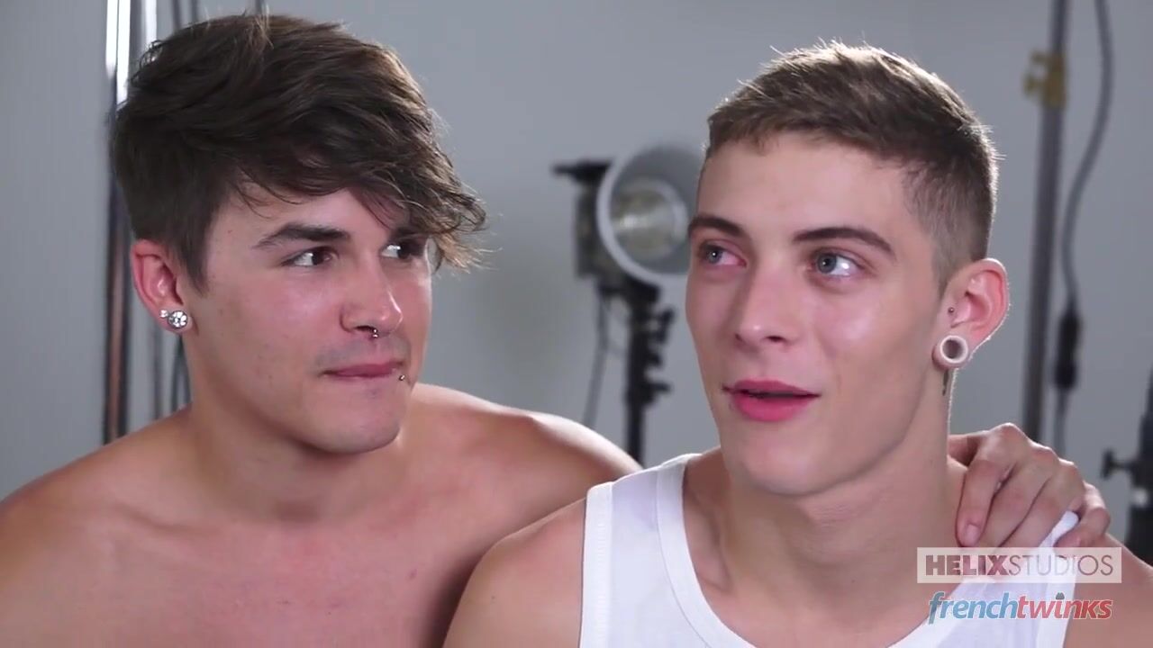 Young french twink flip-flops with cute sexy lad
