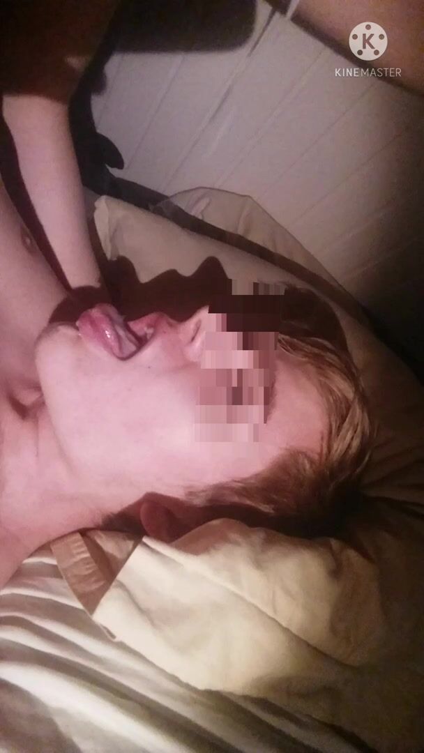 cumfacialtwink