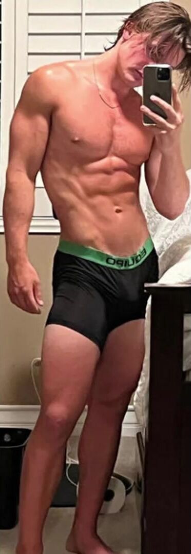 Dylan bodybuilder daddy
