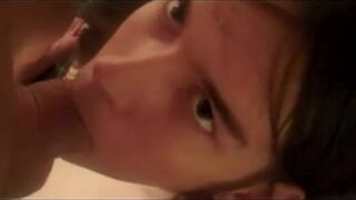 筋肉ダディがツインクの喉を生で犯す