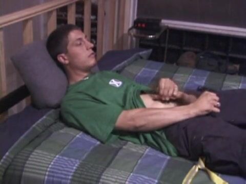 Defiant boyz - dakota beating his meat
