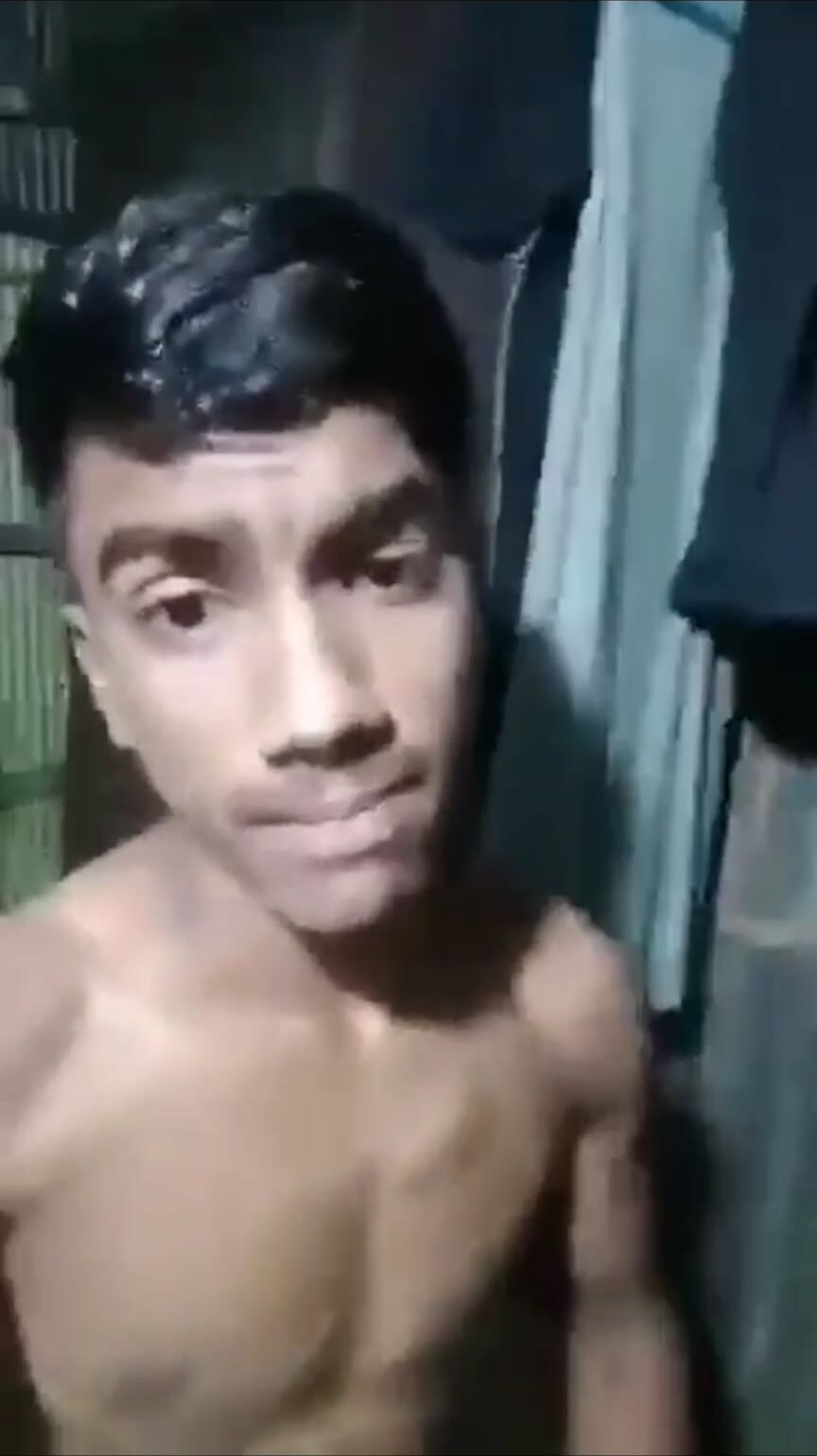 Desi boy gets used in the room