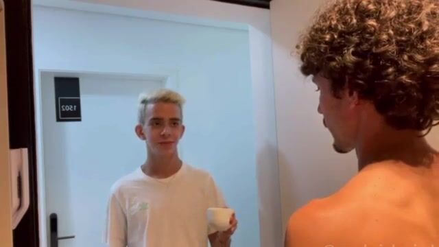 Spicy twink daddy bareback cock muscle encounter