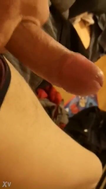 Big cock dnz boy jerks off