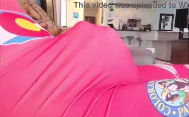High-school wrestler dnz cums in spandex