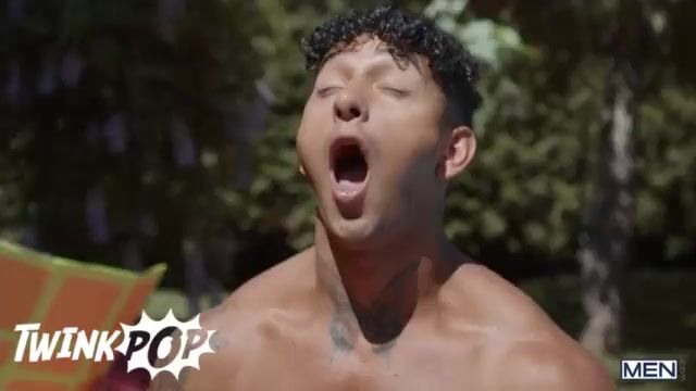 Dnz delivers big surprise to the boys