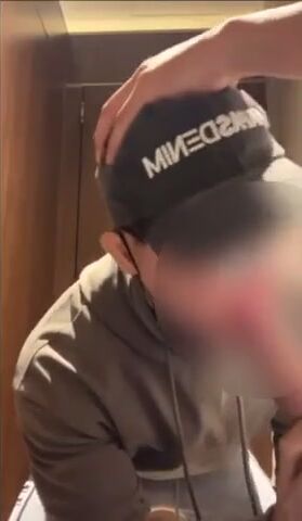 Vietnamese guys get bj in toilet cabin