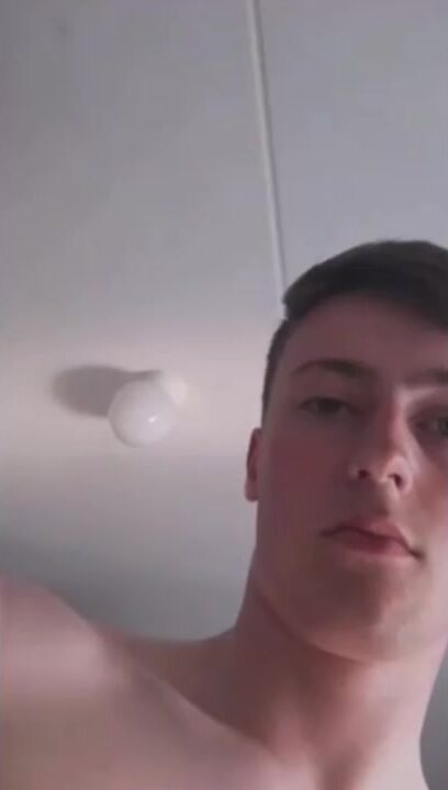 Dutch boy jerks off and cums in bathroom - gay porn action