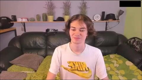 Edgar barebacks teen twink cock on webcam
