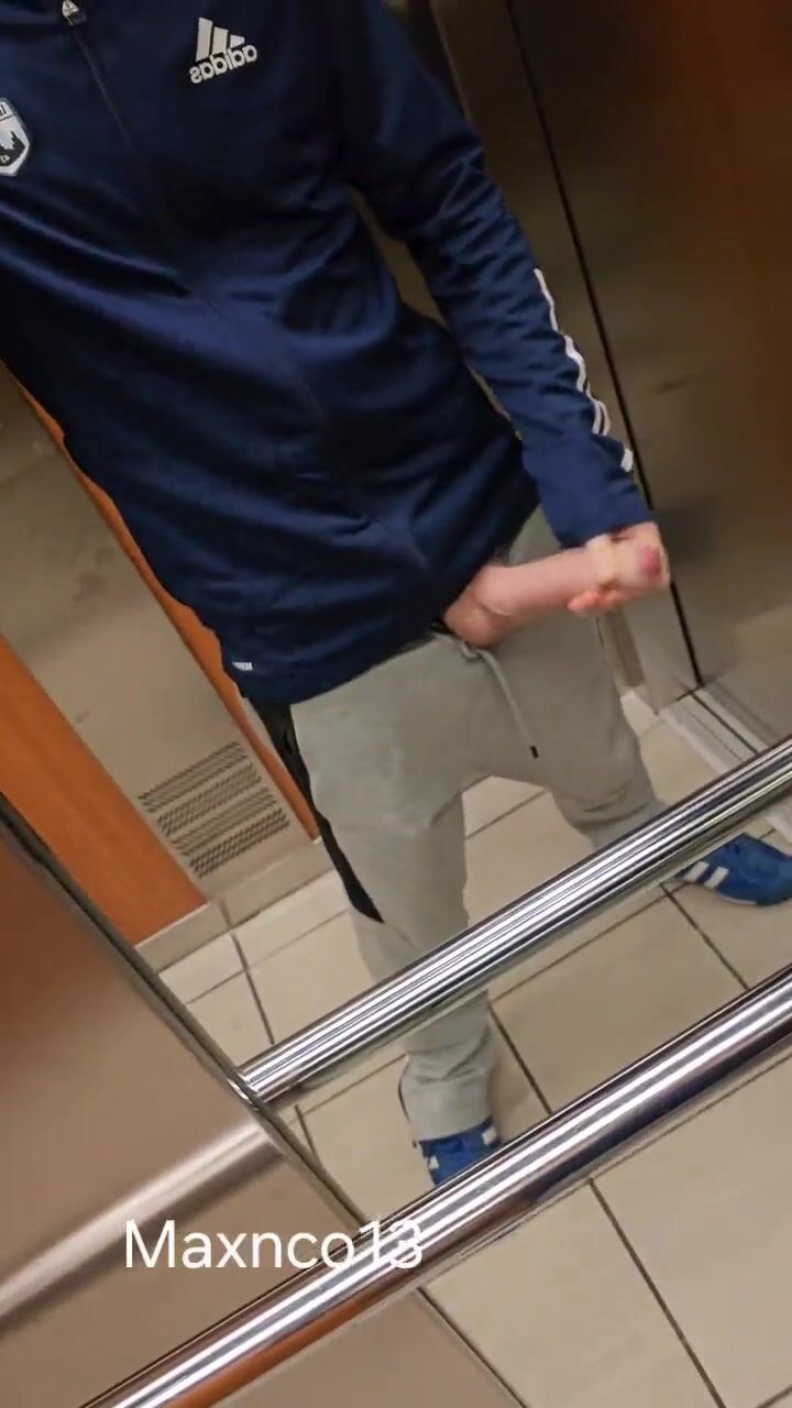 Elevator dick show.