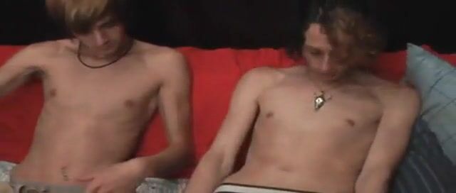 Sexy emo twink lovers in hot boy action