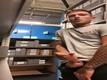 パパ・ツインク生挿入筋肉ランチタイム