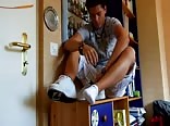 Everybody likes my feet