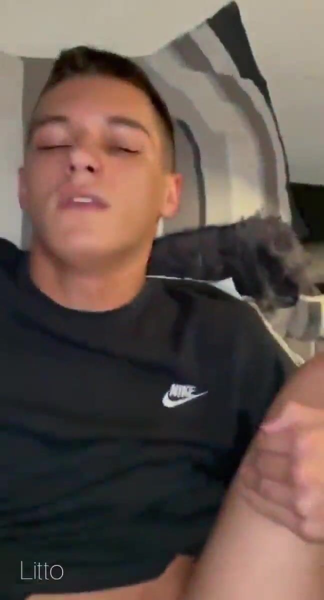 Fans-nasty boys fuck and cum 222