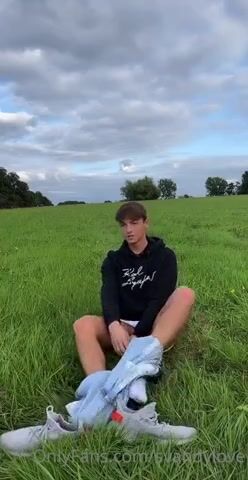 Deseo de polla de twink musculoso bareback
