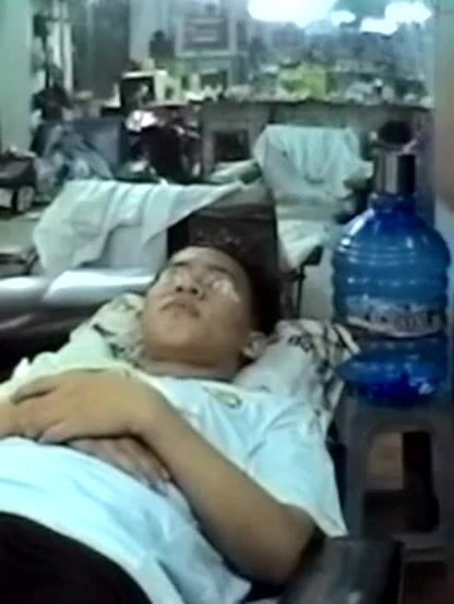 Filipino twink gets raw treatment