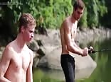 美少年たちの釣り旅行、ゲイポルノ